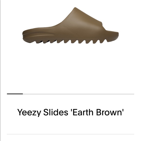 Yeezy Slides - Picture 1 of 2